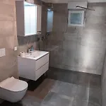 St.dennis شقة بونات